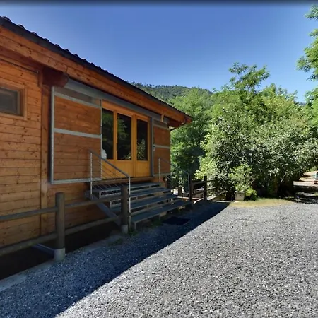 Agroturismo Azienda Agrituristica Alessio Fraboschi *