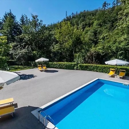 Azienda Agrituristica Alessio Fraboschi * Sesta Godano